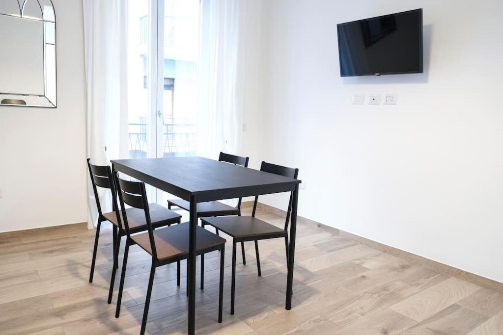 Nizza Apartment In Centro Σαλέρνο Εξωτερικό φωτογραφία